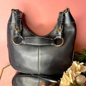 Dooney & Bourke vintage Black Hobo Bag with pebble Leather